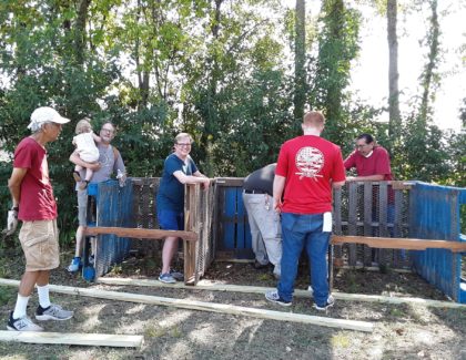 Building compost bins